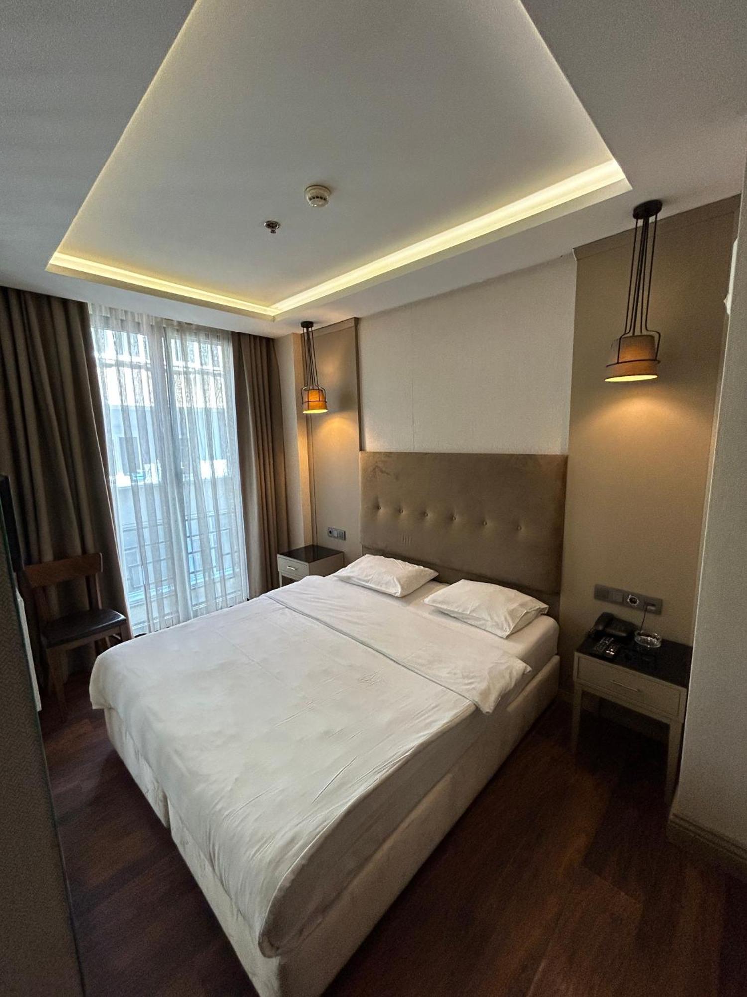 Secret Hotel Istanbul Bagian luar foto